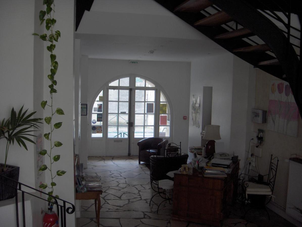 Mennetou-sur-Cher Auberge De La Tour מראה חיצוני תמונה